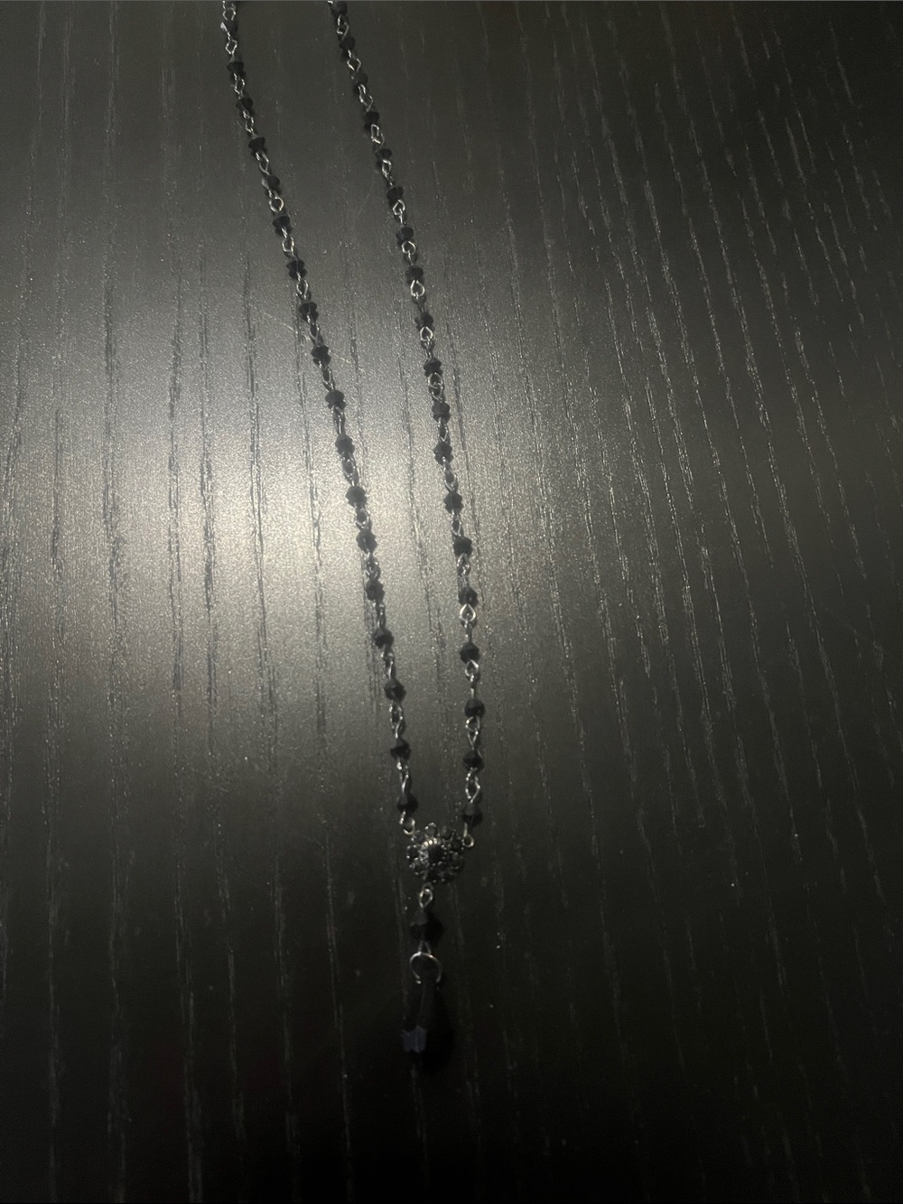 Delicate Black Bead Pendant Necklace - Women Jewelry